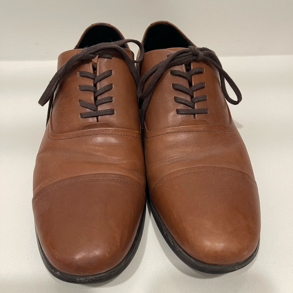 Men’s Calvin Klein dress shoes